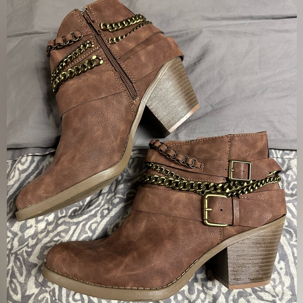 Women’s SO booties